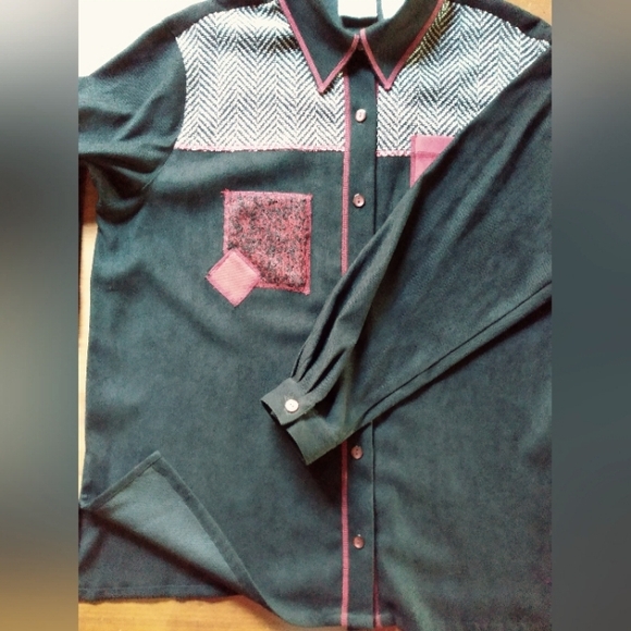 Vintage Monterey by KORET Button Front Shirt with Applique Detail/Pant Set - Picture 6 of 12